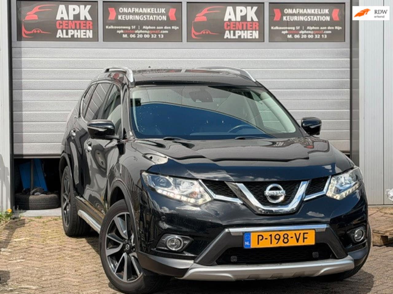 Nissan X-Trail - 1.6 DIG-T Tekna 1.6 DIG-T Tekna - AutoWereld.nl