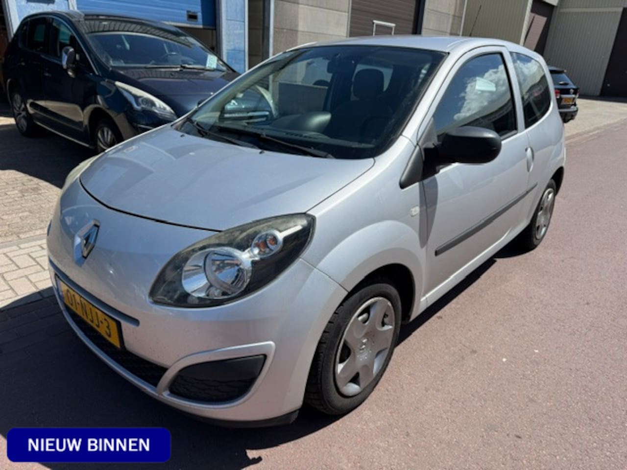 Renault Twingo - 1.2-16V Authentique 2010 APK feb-2027 Leuke auto met NAP en boekjes. - AutoWereld.nl