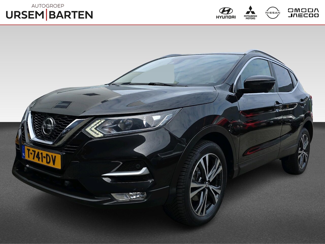 Nissan Qashqai - 1.3 DIG-T Acenta Automaat| All-Season | Panoramadak | Stoelverwarming | Navigatie - AutoWereld.nl