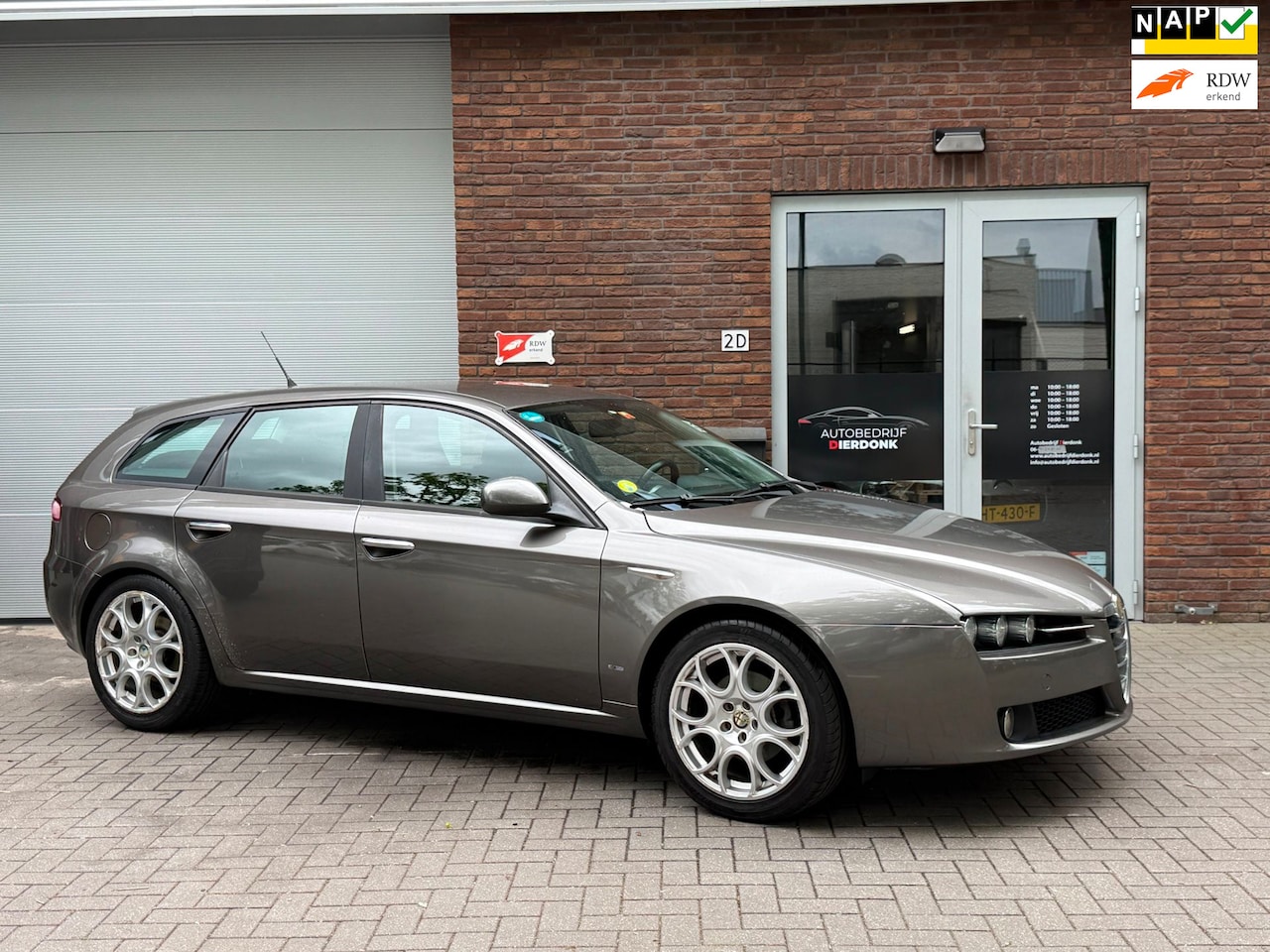 Alfa Romeo 159 Sportwagon - 1.8 mpi Business|AIRCO|NIEUWE APK|LEUKE AUTO - AutoWereld.nl