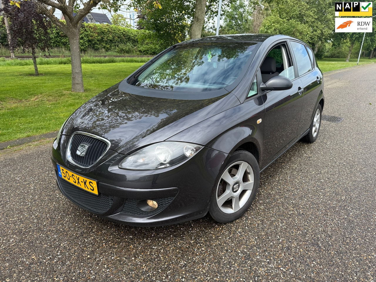 SEAT Altea - 1.6 Reference AIRCO/ELEK. RAMEN/APK 03-2027 - AutoWereld.nl