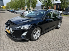 Ford Focus Wagon - 1.0 EcoB Ed. bns CARPLAY NAVI PDC CRUISE NAP