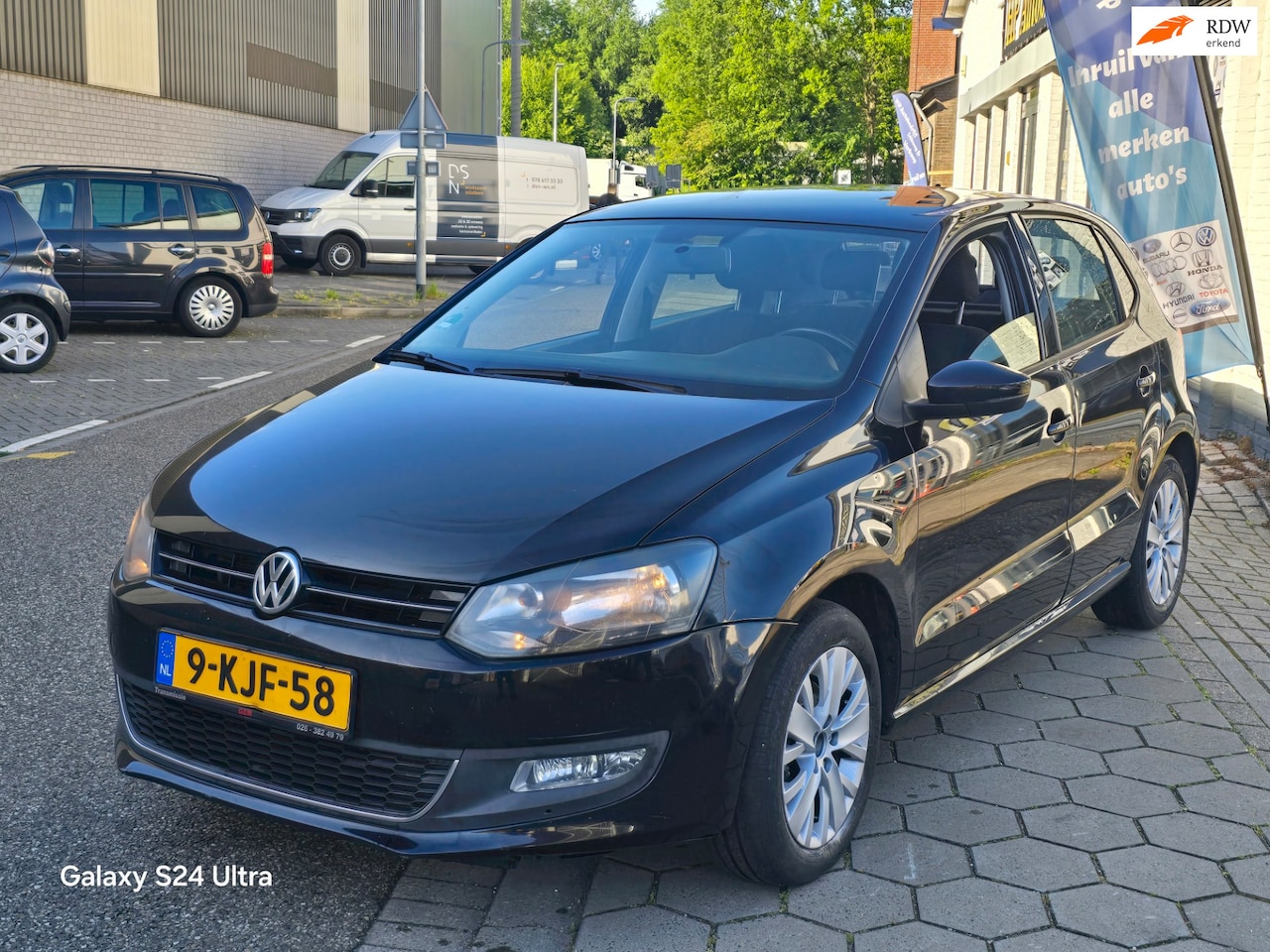 Volkswagen Polo - 1.2 TSI BlueMotion Edition+*apk11-5-2027*navigati*airco*rijd oerfect*km onlogische*inruil - AutoWereld.nl