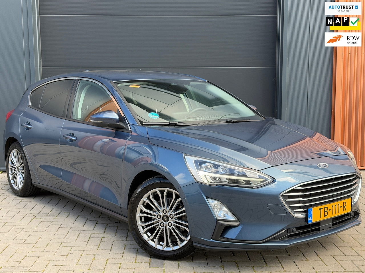 Ford Focus - 1.0 EcoBoost Titanium Business|100% Dealer Onderhouden|B&O|CarPlay|Achteruitrijcamera|Stoe - AutoWereld.nl