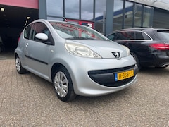 Peugeot 107 - 1.0-12V XR airco leuke goed onderhouden auto