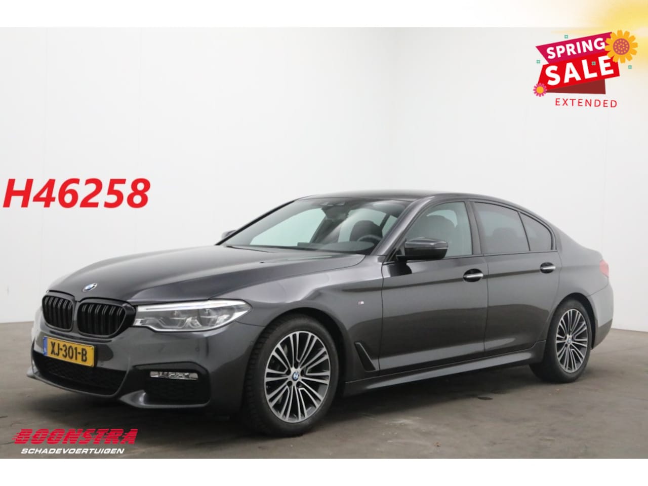 BMW 5-serie - 520i M-Sport LED Leder Memory Camera Cruise SHZ - AutoWereld.nl