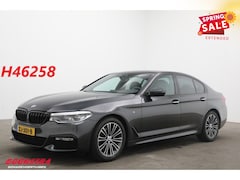 BMW 5-serie - 520i M-Sport LED Leder Memory Camera Cruise SHZ
