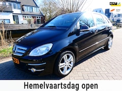 Mercedes-Benz B-klasse - 160 Automaat 2e eig. Airco Cruise Trekhaak Hoge zit