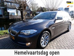 BMW 5-serie Touring - 523i High Exe Aut. 6-Cilinder Leder Navi Xenon