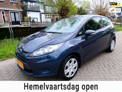 Ford Fiesta - 1.25 Limited 4-Cilinder 3-deurs Airco 2e eigenaar Zuinig B-Label