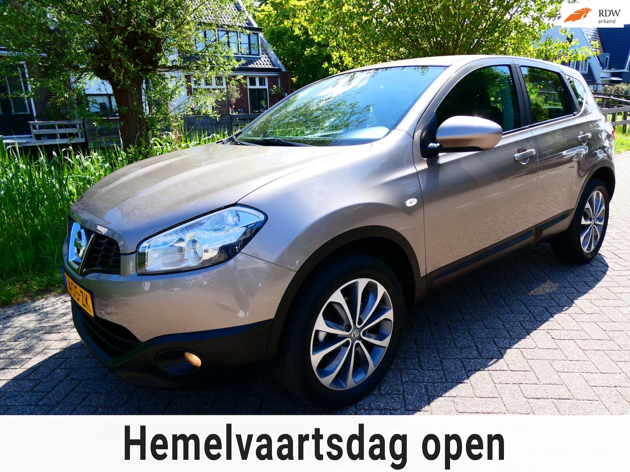 Nissan Qashqai - 1.6i 154.000km. Clima Cruise Navi Trekhaak 1200kg. Historie - AutoWereld.nl