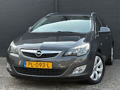 Opel Astra Sports Tourer - 1.7 CDTi Cosmo AIRCO | NAVI | CRUISE | LEDER | NWE APK
