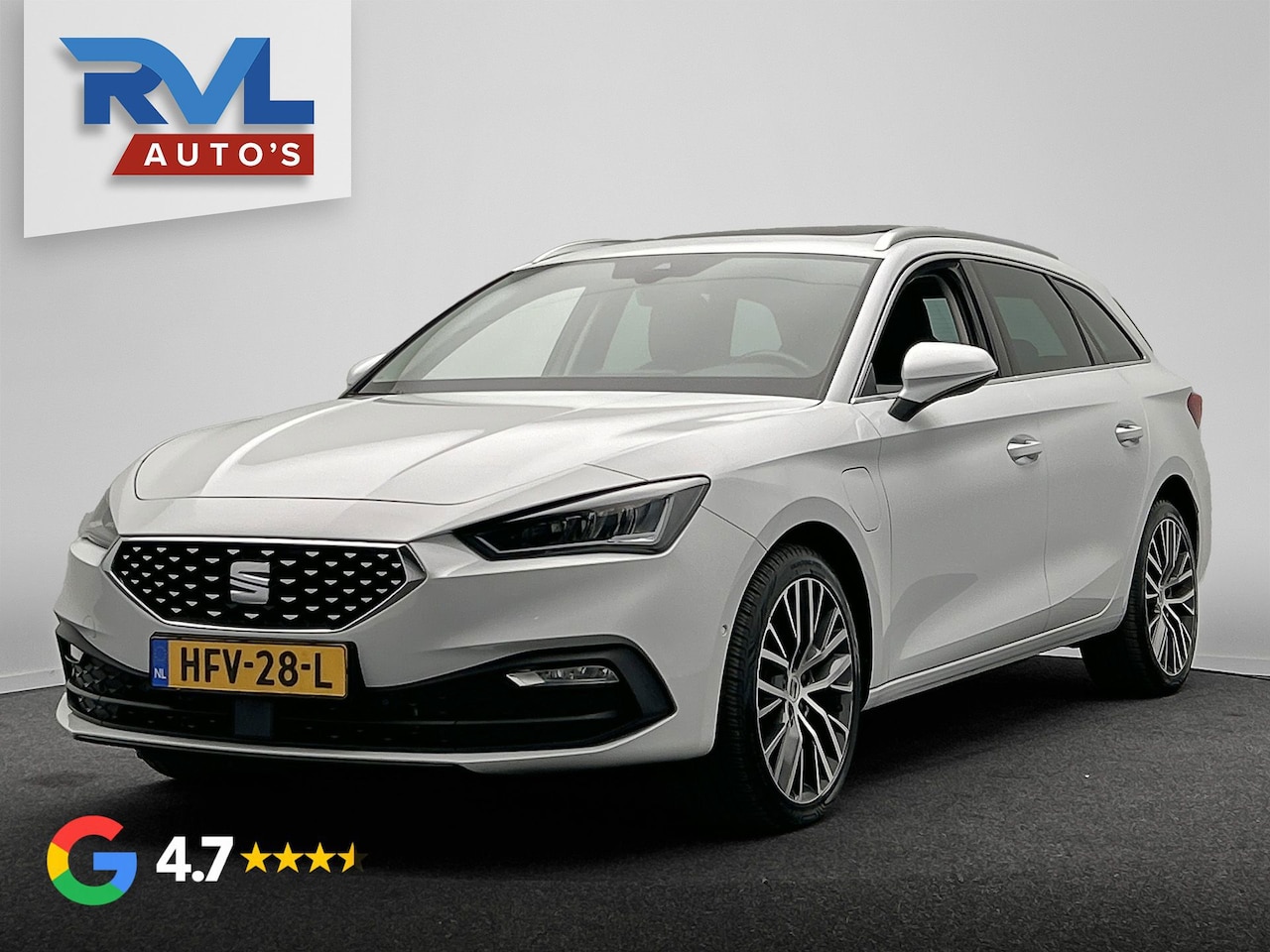 SEAT Leon Sportstourer - 1.4 TSI eHybrid PHEV Xcellence | Pano/Dak | Virtual/Cockpit | Camera | Stoelverwarming - AutoWereld.nl
