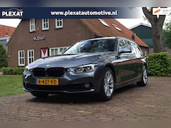 BMW 3-serie Touring - 318i Executive Aut. | Panorama | Xenon | Stoelverwarming | HUD | Luxe Leder | Elek. Trekha