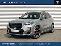 BMW X1 - M35i High Executive Automaat / Panoramadak / M Sportstoelen / Adaptieve LED / M Adaptief o