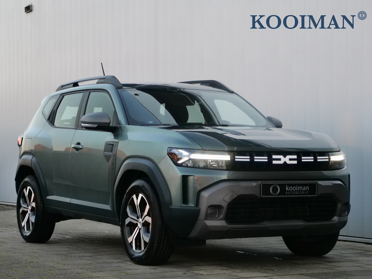 Dacia Duster - 1.2 TCe 130 Mild Hybrid Journey 131 Pk Apple Carplay / DAB / Camera - AutoWereld.nl