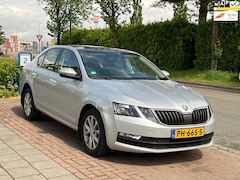Skoda Octavia - 1.0 TSI Ambition B *Carplay|APK 03-2027