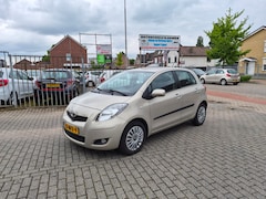 Toyota Yaris - 1.3 VVTi Aspiration Automaat