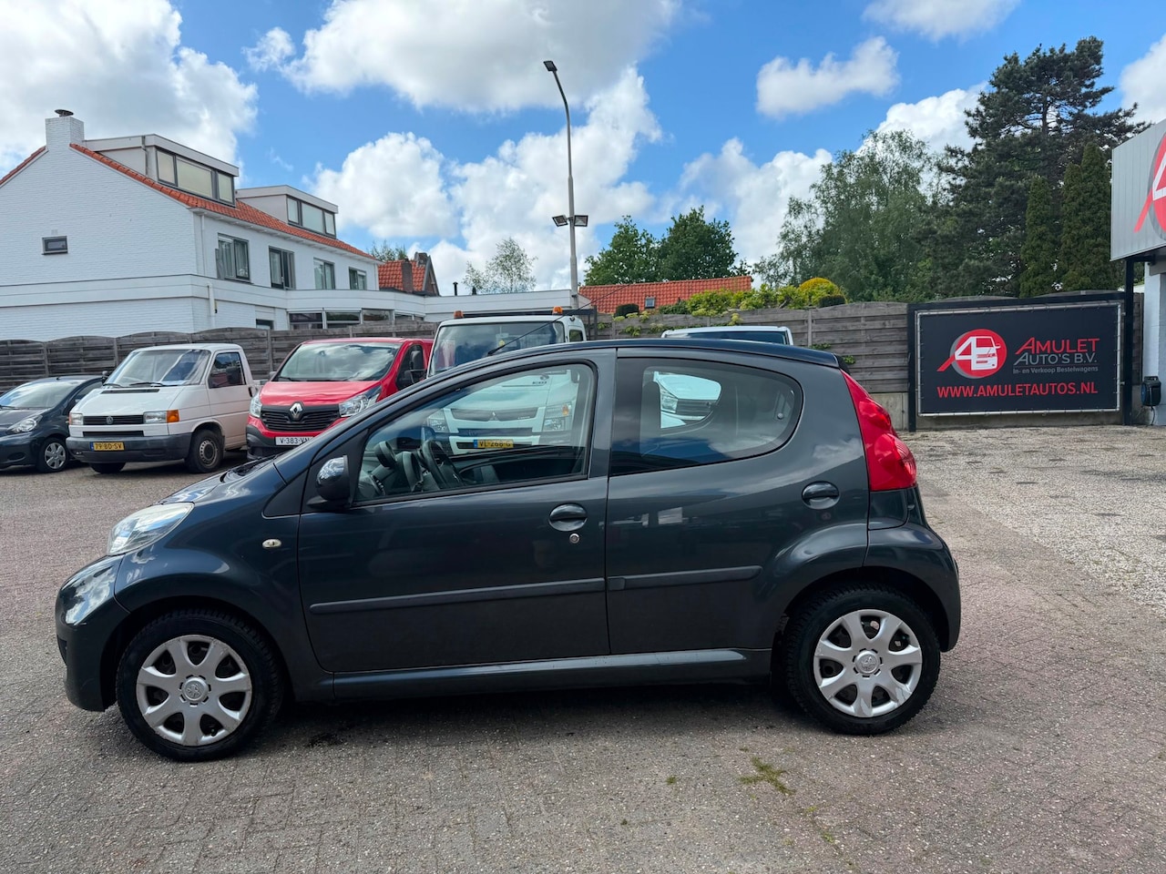 Peugeot 107 - 1.0-12V,AIRCO,5-DEURS,Sublime,4-2010 - AutoWereld.nl