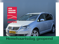 Volkswagen Touran - BJR 2007 2.0 TDI 170 PK Highline Business AUTOMAAT | SCHUIF-KANTELDAK | NAVI | CLIMA