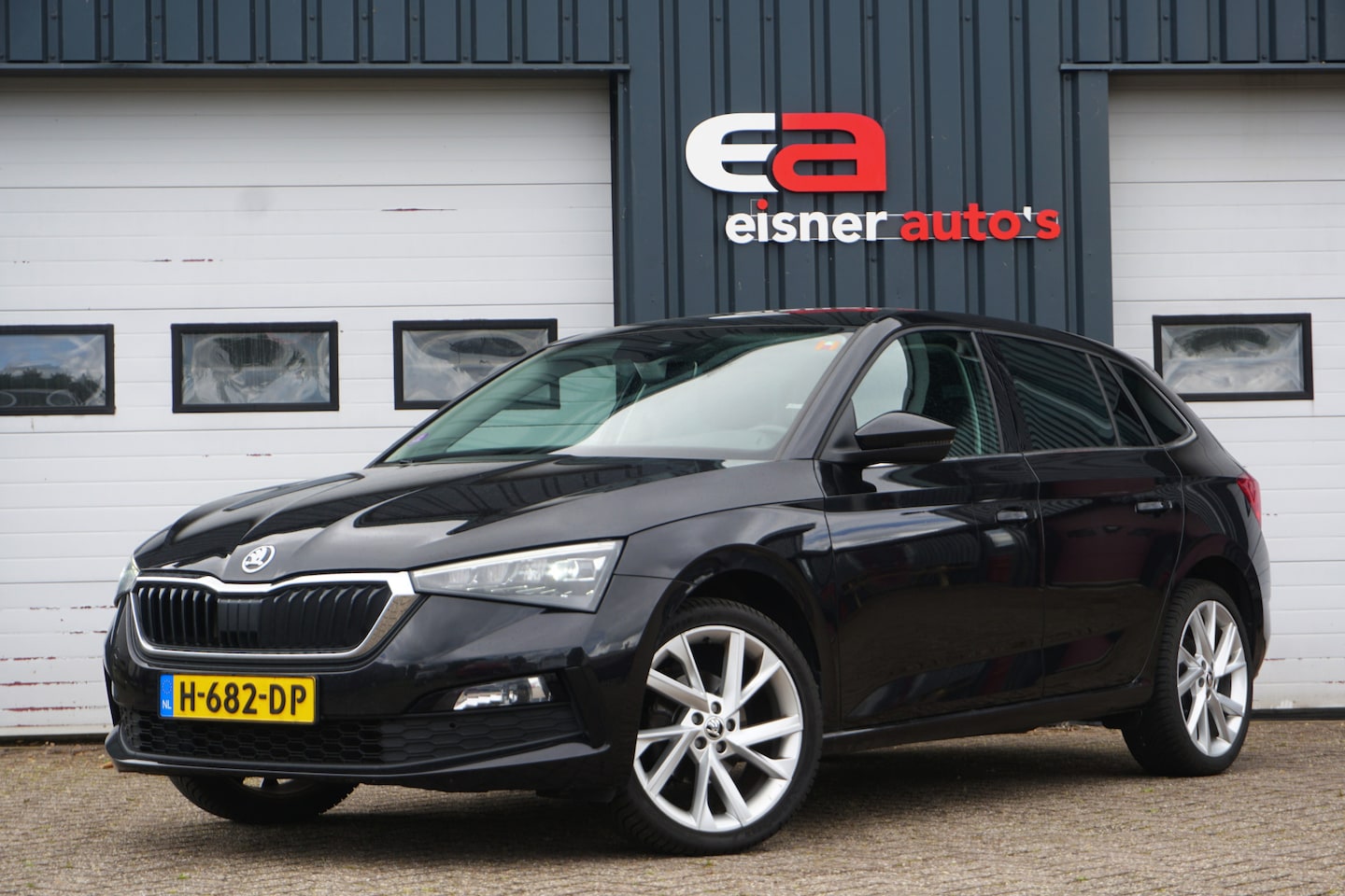 Skoda Scala - 1.0 TSI 115 PK First Edition | PANO DAK | FULL LED | STOELVERW. | CLIMATE | - AutoWereld.nl