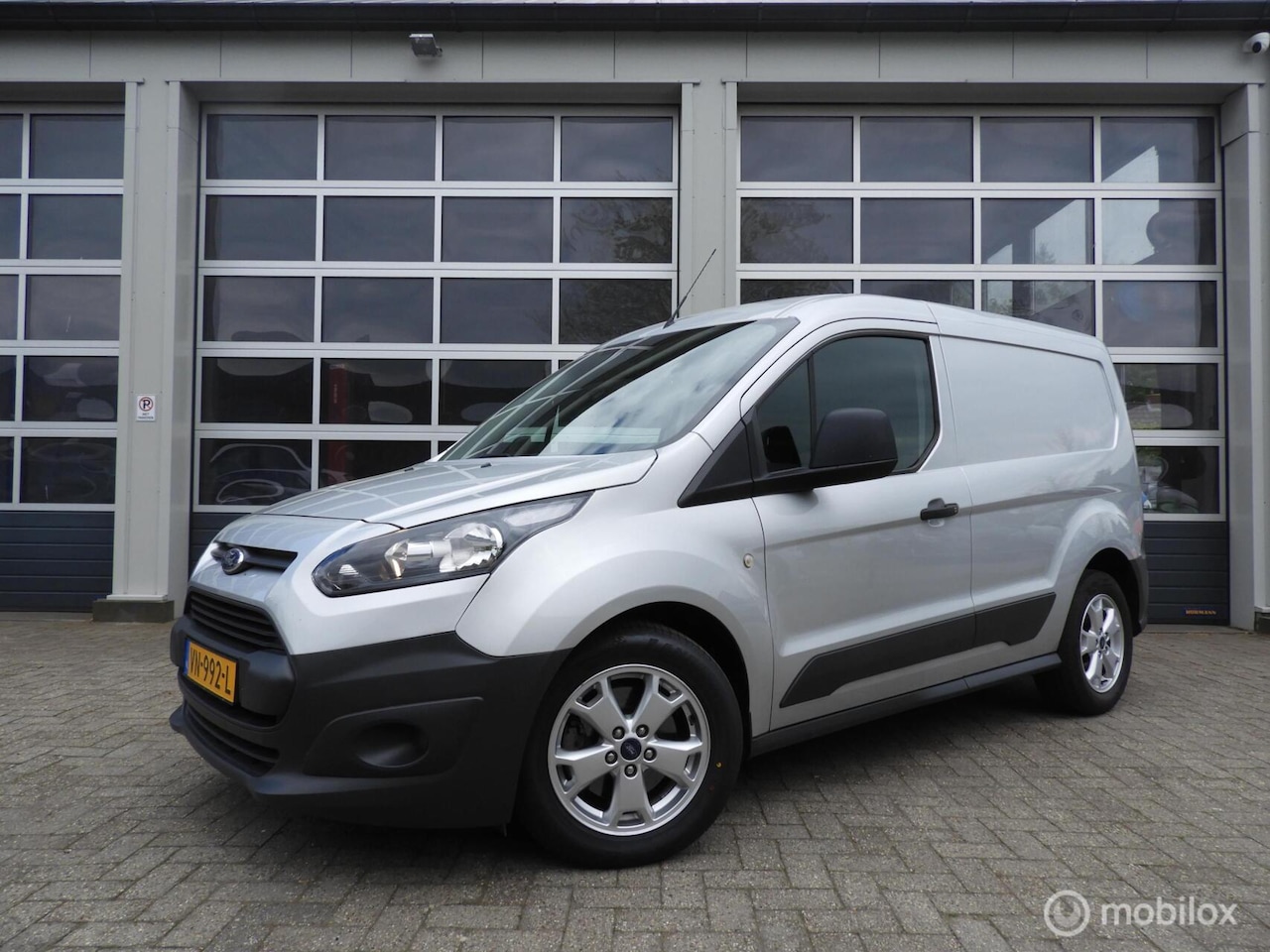 Ford Transit Connect - 1.6 TDCI L1 Ambiente 1.6 TDCI L1 Ambiente - AutoWereld.nl