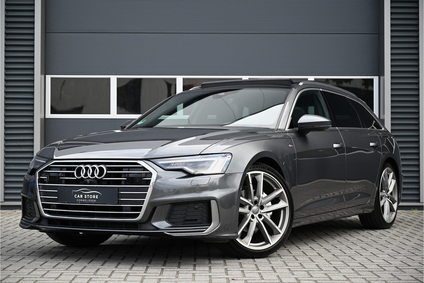 Audi A6 Avant - 40 TDI / 3 X S-LINE / PANO / B&O / MEMORY / 360 CAMERA / SOFTCLOSE / LED / SFEERVERLICHTIN - AutoWereld.nl