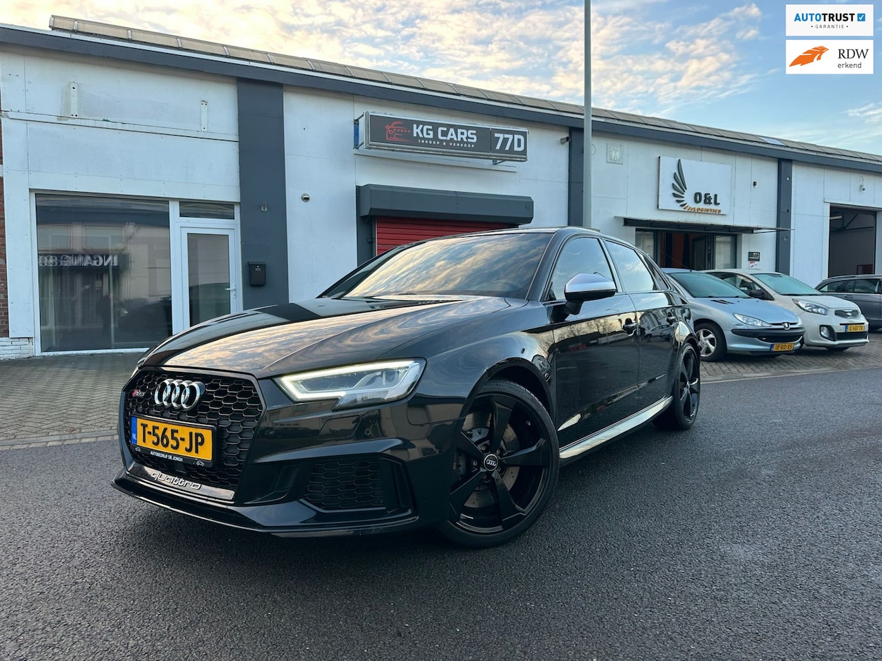 Audi A3 Sportback - 2.5 TFSI RS 3 quattro 2.5 TFSI RS 3 quattro - AutoWereld.nl