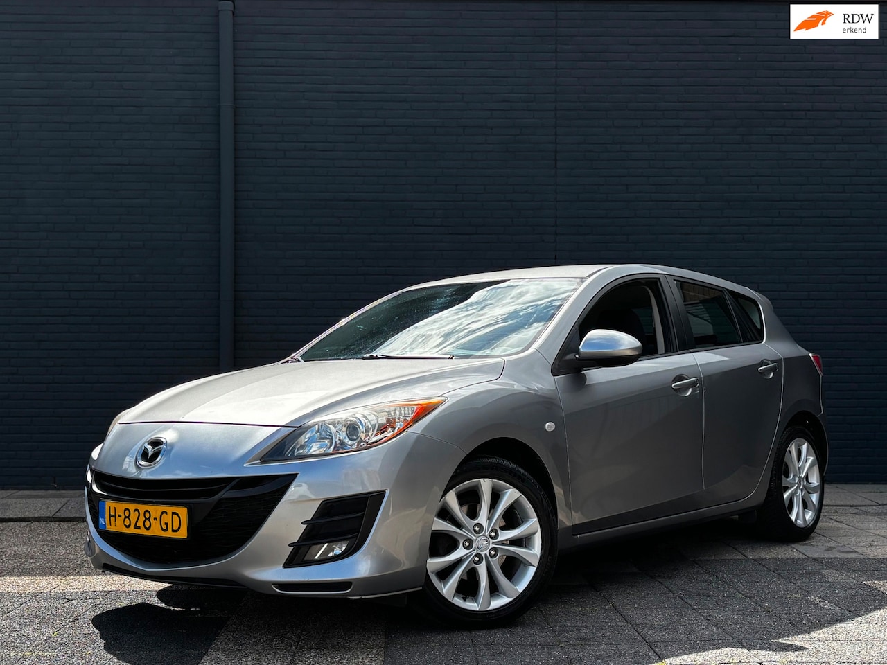 Mazda 3 - 1.6 | Climate | Stoelverw. | LMV - AutoWereld.nl
