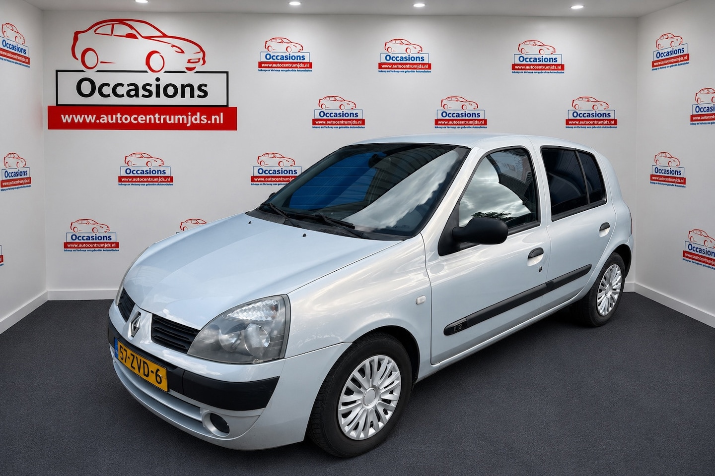 Renault Clio - 1.2 Authentique Basis. Airco! Nieuwe APK! - AutoWereld.nl