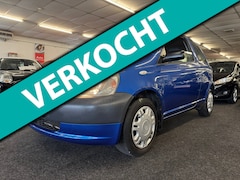 Toyota Yaris - 1.0-16V VVT-i Terra. Airco en slechts 230000 km met NAP