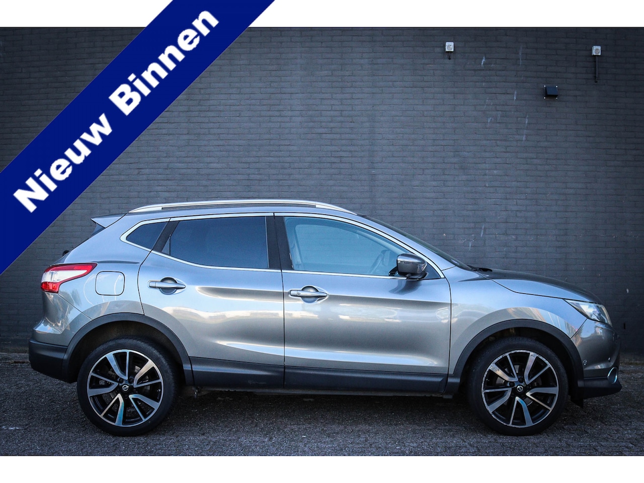Nissan Qashqai - 1.2 Tekna Net binnen - Nu al te bezichtigen - AutoWereld.nl