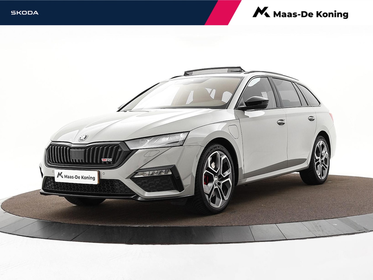 Skoda Octavia Combi - 1.4 TSI RS iV PHEV 245pk DSG Business · Panoramadak · Stuur- & Stoelverwarming · Keyless · - AutoWereld.nl