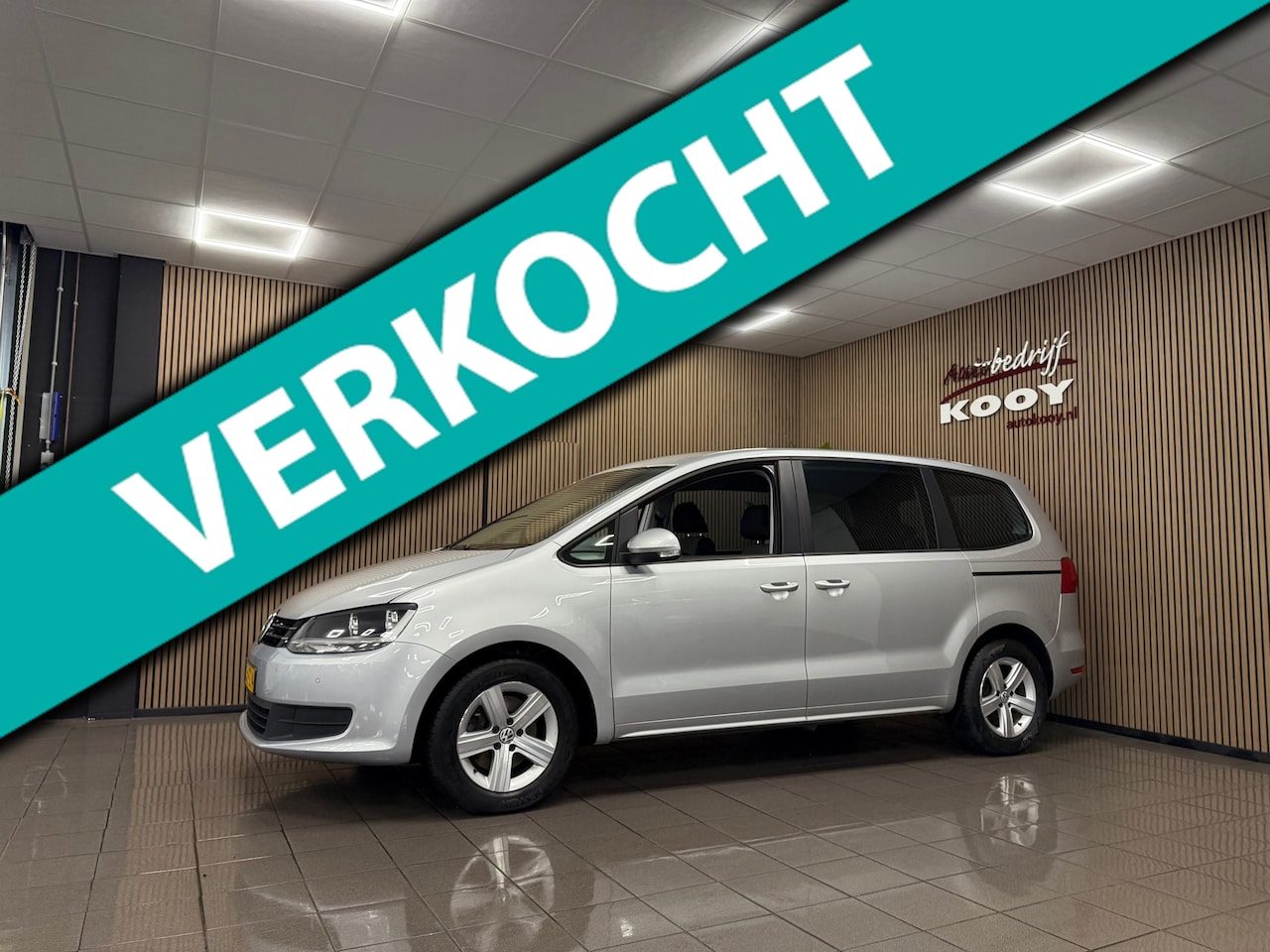 Volkswagen Sharan - 1.4 TSI * Trekhaak / Navigatie / Cruise control / LM Velgen / NL Auto * - AutoWereld.nl