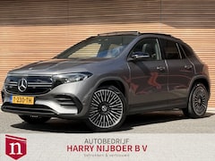 Mercedes-Benz EQA - 250 Sport Edition 67 kWh AMG Panoramadak / Trekhaak / SOH 99%