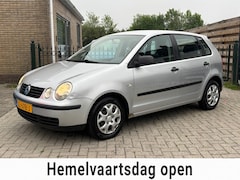 Volkswagen Polo - 1.2 | 5drs | airco | cruise | nieuwe apk keuring