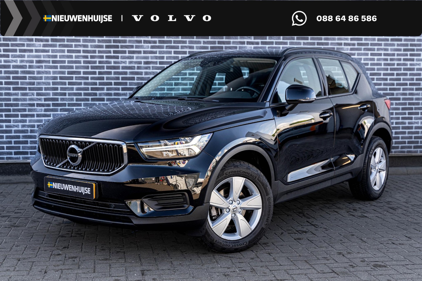 Volvo XC40 - T2 Momentum Core | Navigatie | Cruise Control | Trekhaak | LED Koplampen | DAB | Apple Car - AutoWereld.nl