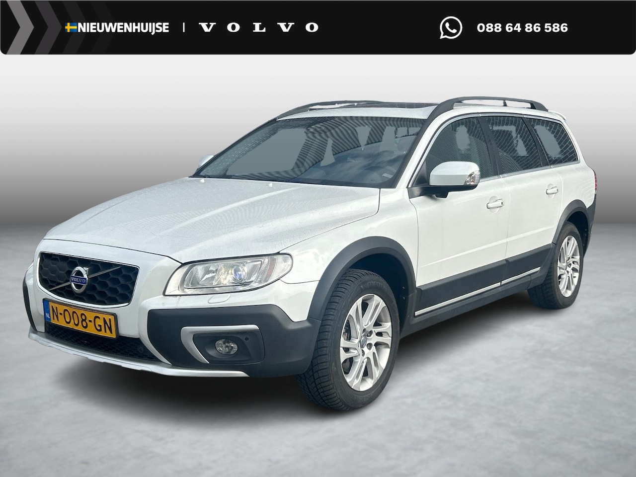 Volvo XC70 - 2.0 T5 FWD Summum | Trekhaak | Schuifdak | Parkeersensoren | BLIS | Cruise Control Adaptie - AutoWereld.nl