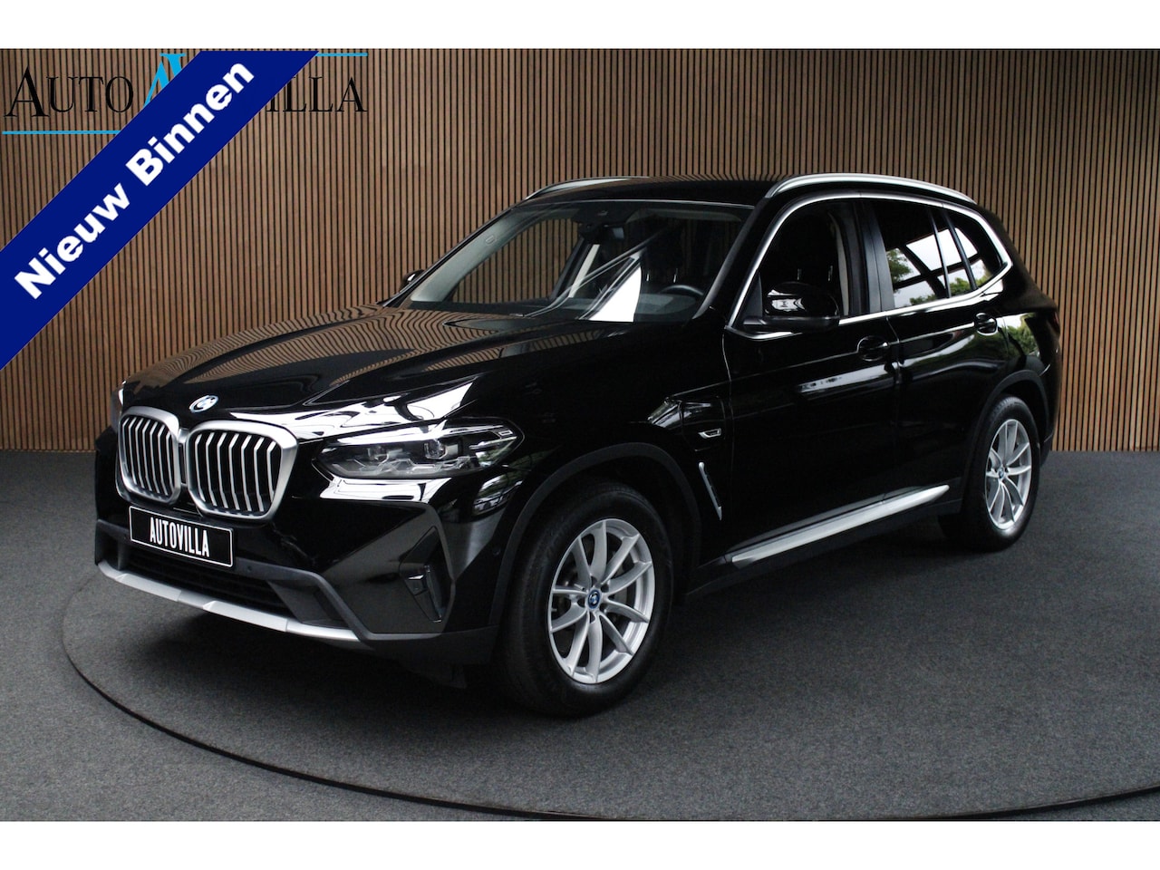 BMW X3 - xDrive30e Leder - Extra getint - Stoelverwarming - Apple carplay - Dab - AutoWereld.nl