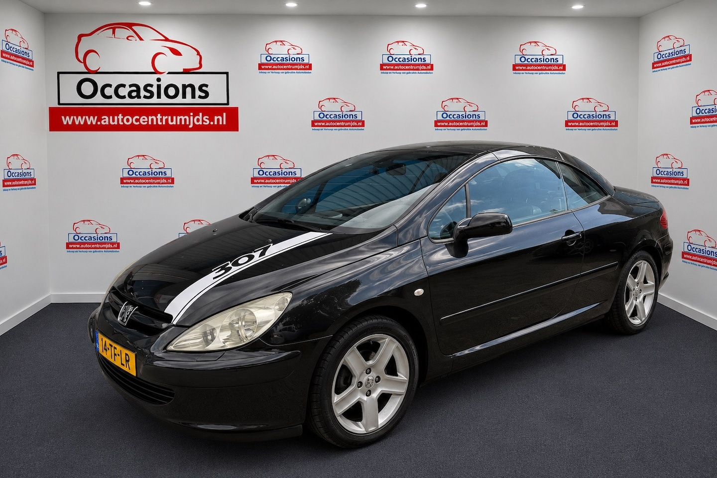 Peugeot 307 CC - 2.0-16V. Airco ! Carplay ! Lederenbekleding ! - AutoWereld.nl