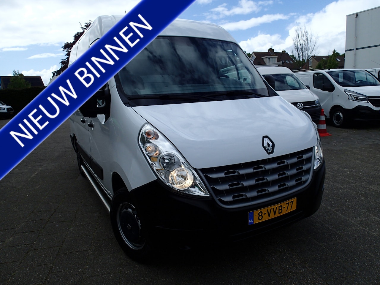 Renault Master - T35 2.3 dCi L1H2 VOORZIEN VAN AIRCO+NAVIGATIE!!BTW/BPM VRIJ !!! btw en bpm vrij!!! - AutoWereld.nl
