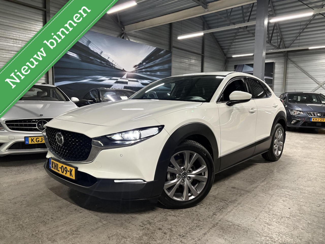 Mazda CX-30 - 2.0 e-SkyActiv-X M Hybrid Luxury 180pk |HUD|Trekhaak - AutoWereld.nl