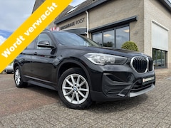BMW X1 - sDrive18i High Executive Leder / Panoramadak / Navigatisysteem