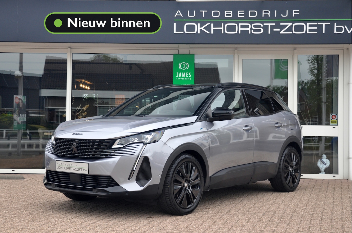 Peugeot 3008 - 1.6 HYbrid 225 GT | Focal | Black Pack | 19 inch - AutoWereld.nl