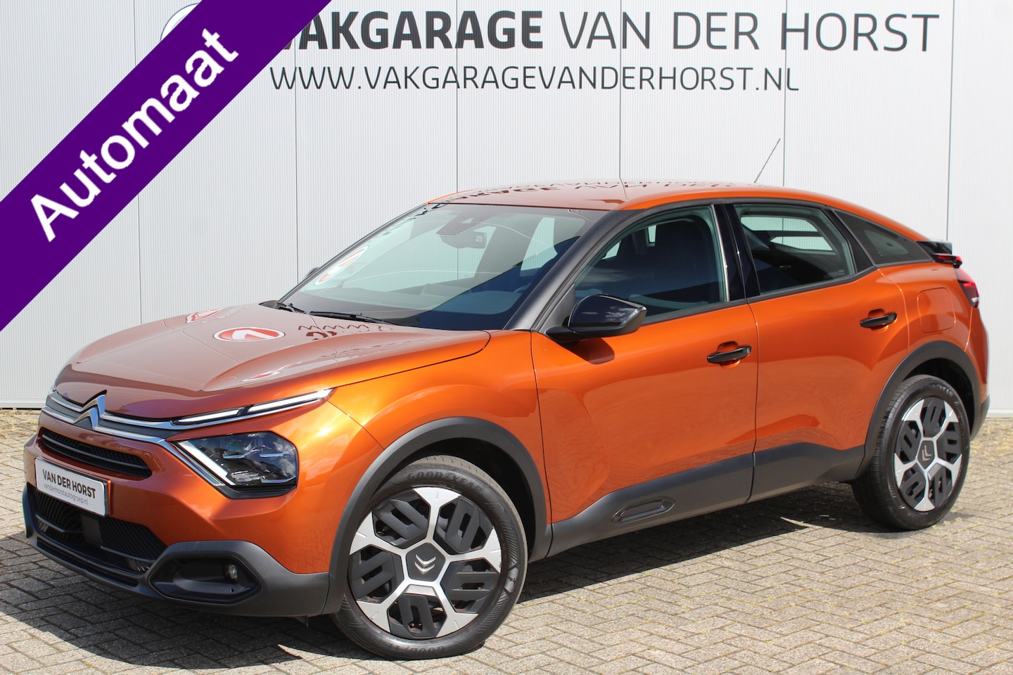 Citroën C4 - 1.2-130 pk AUTOMAAT ! Gun u het comfort en gemak van een automaat ! Autm. airco, Navigatie - AutoWereld.nl