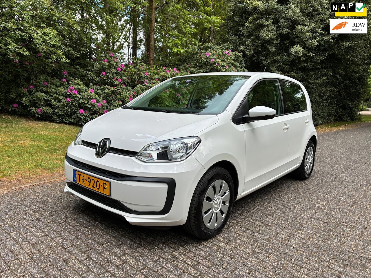 Volkswagen Up! - 1.0 BMT move up! Led / Airco / Facelift / 5 deurs - AutoWereld.nl