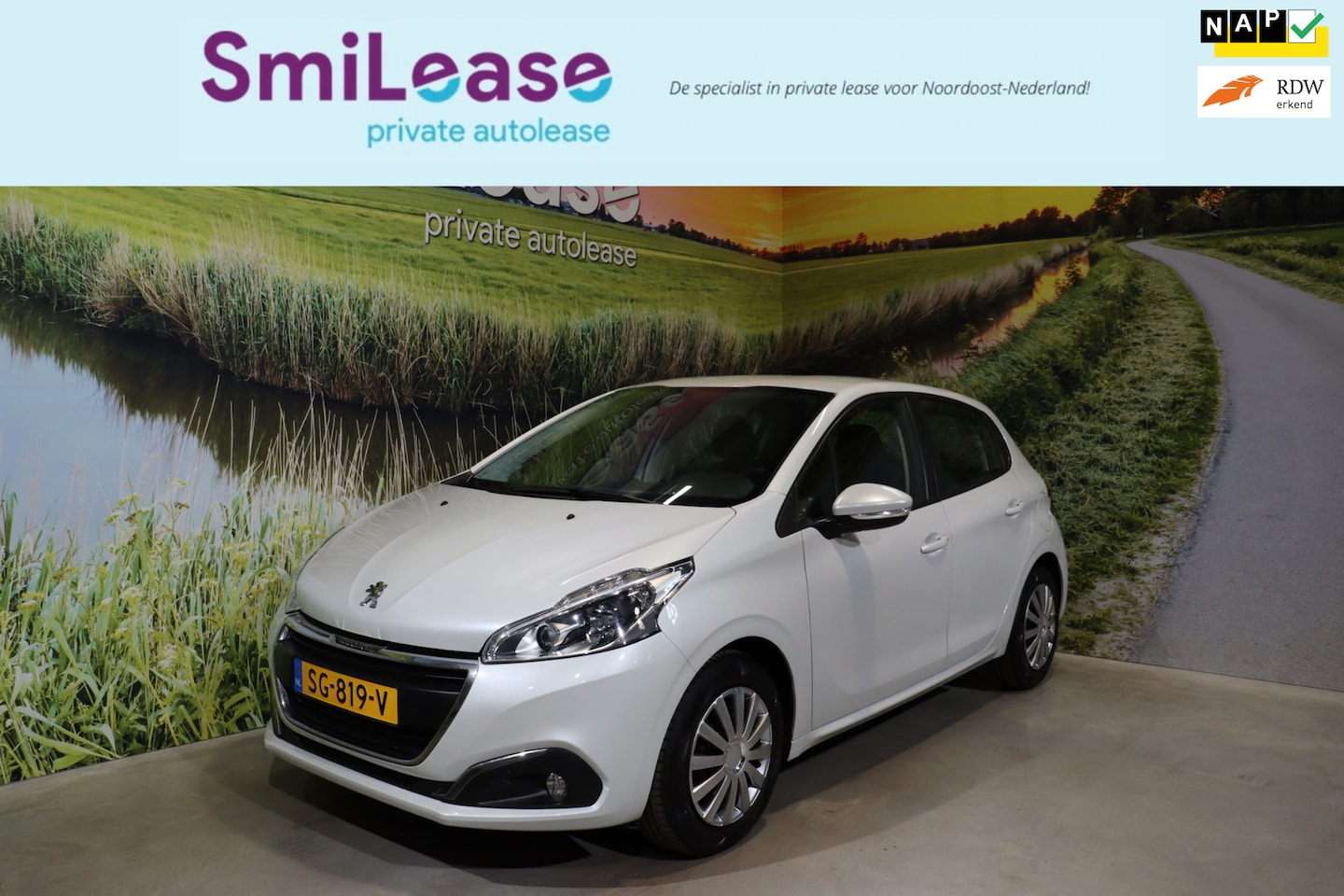 Peugeot 208 - 1.2 PureTech Blue Lion | Navigatie| Hoge instap - AutoWereld.nl
