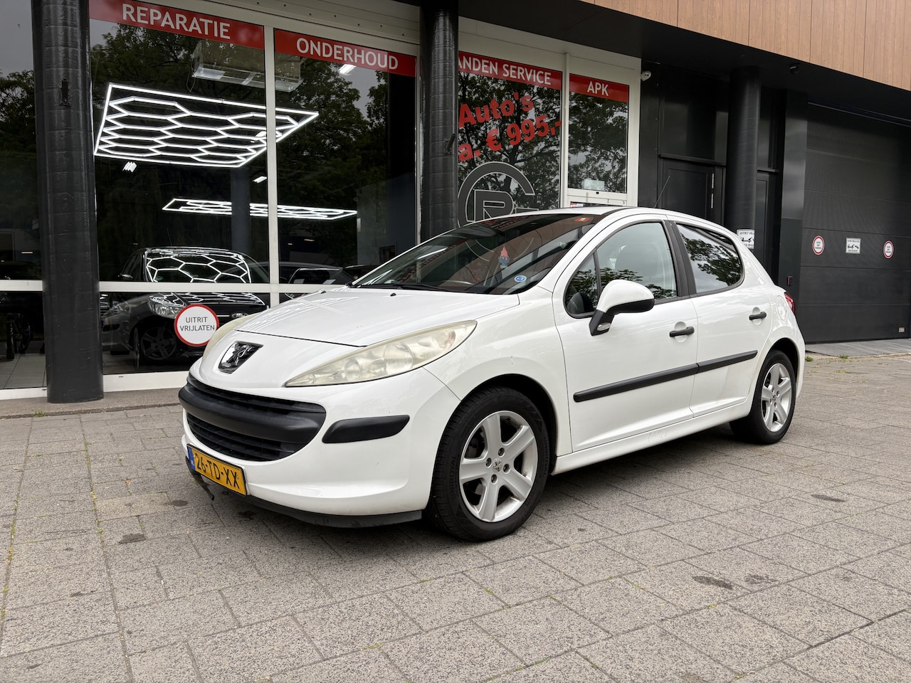 Peugeot 207 - 1.4-16V XR 1.4-16V XR - AutoWereld.nl