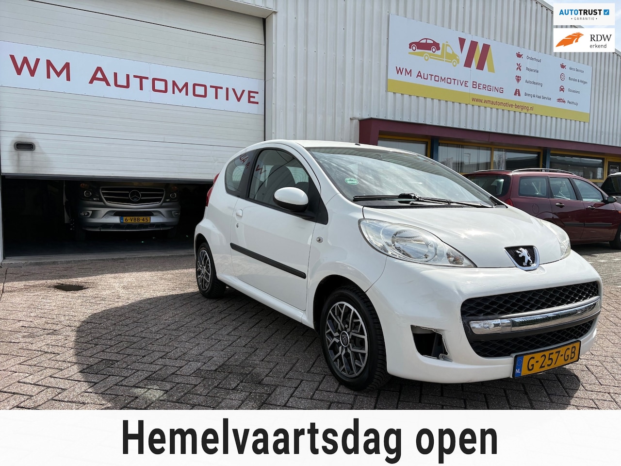 PEUGEOT 107