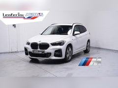 BMW X1 - xDrive25e m Sport Panodak Afn. trekhaak Led koplampen Stoel-/stuur verwarming Camera PDC v